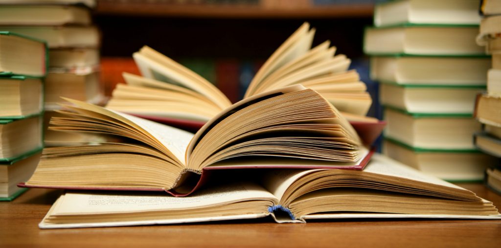 I libri più venduti? Nelle classifiche trionfano epidemia e ricette